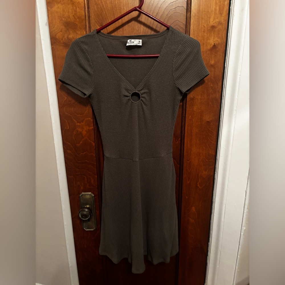 Hollister Olive Ribbed Midi Dress with Front Ring Detail
